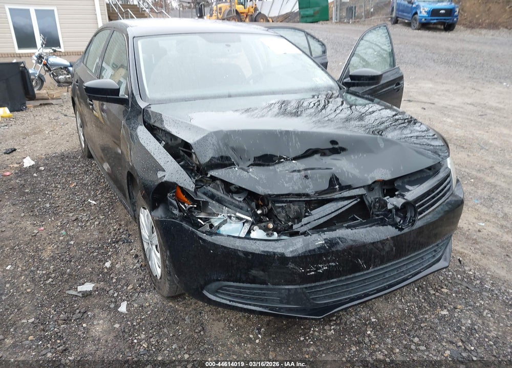 2014 VOLKSWAGEN JETTA 2.0L S VIN: 3VW2K7AJ3EM382951