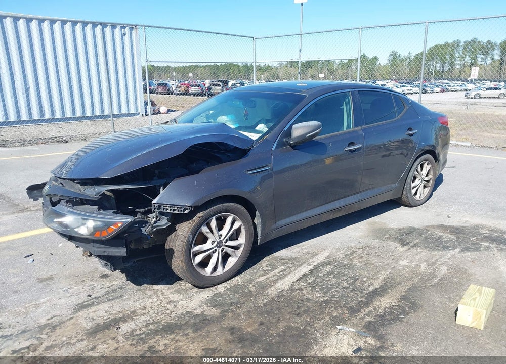 2011 KIA OPTIMA EX TURBO VIN: KNAGN4A65B5165104