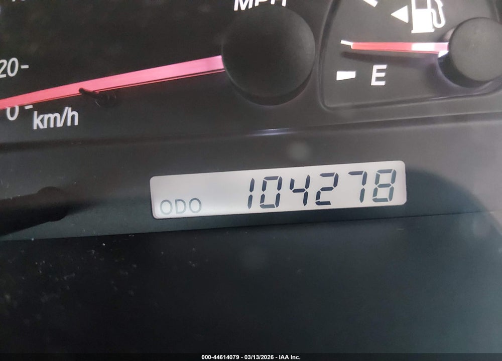 2002 TOYOTA CAMRY LE VIN: 4T1BE32KX2U588295