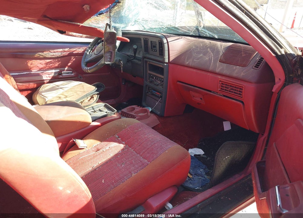 1987 FORD THUNDERBIRD VIN: 1FABP6030HH204009