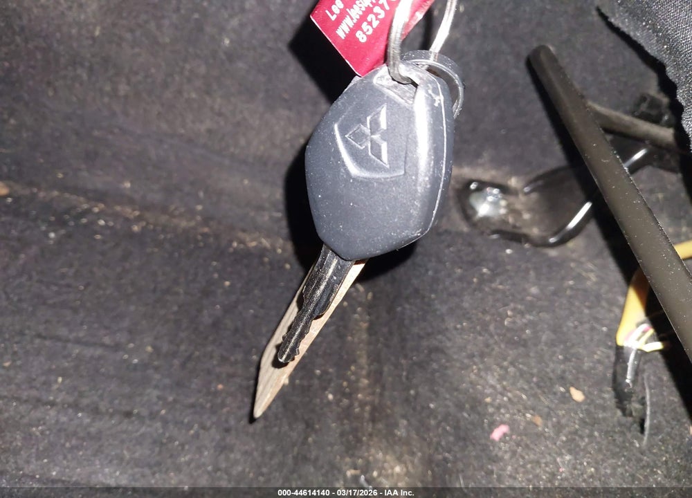 2015 MITSUBISHI OUTLANDER SPORT ES VIN: 4A4AP3AUXFE010896