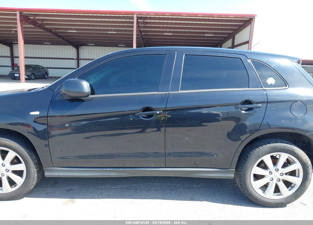 2015 MITSUBISHI OUTLANDER SPORT ES VIN: 4A4AP3AUXFE010896