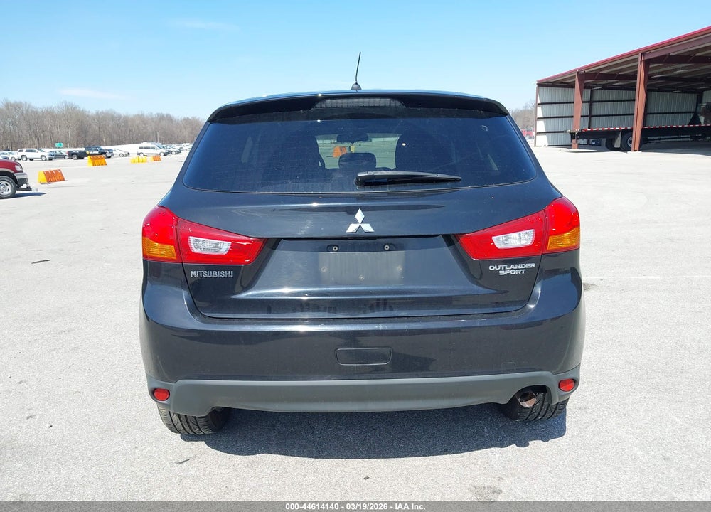 2015 MITSUBISHI OUTLANDER SPORT ES VIN: 4A4AP3AUXFE010896