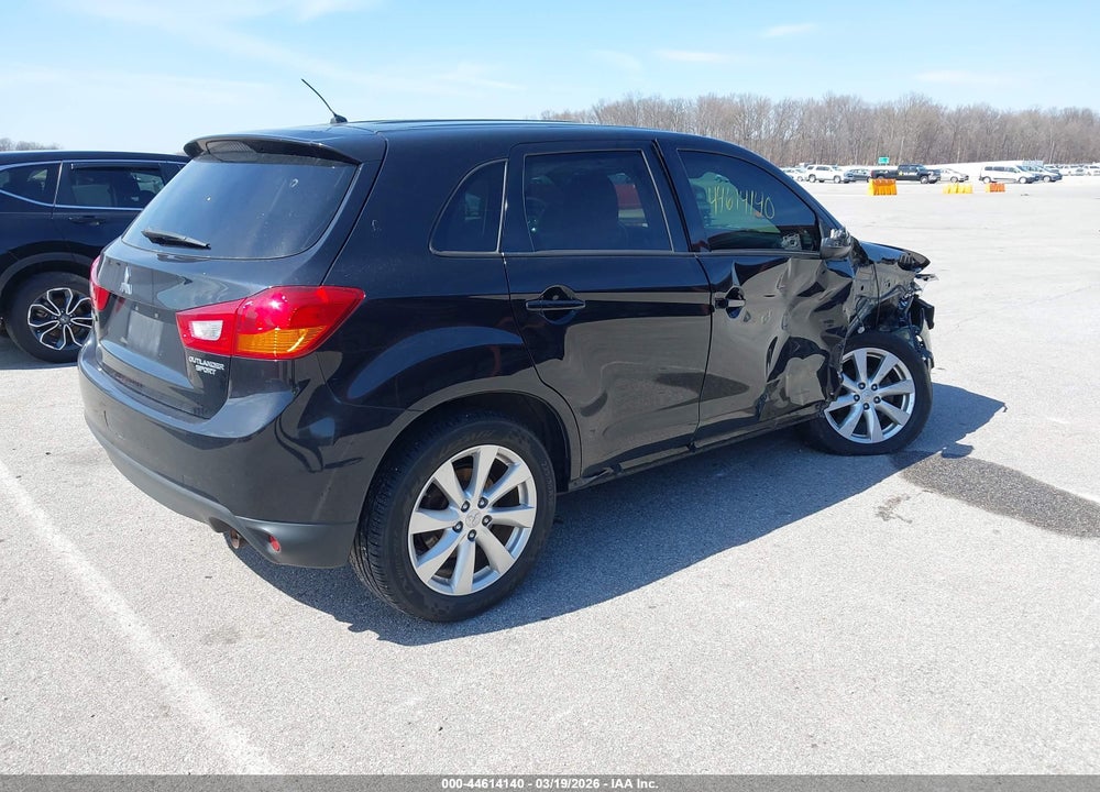 2015 MITSUBISHI OUTLANDER SPORT ES VIN: 4A4AP3AUXFE010896