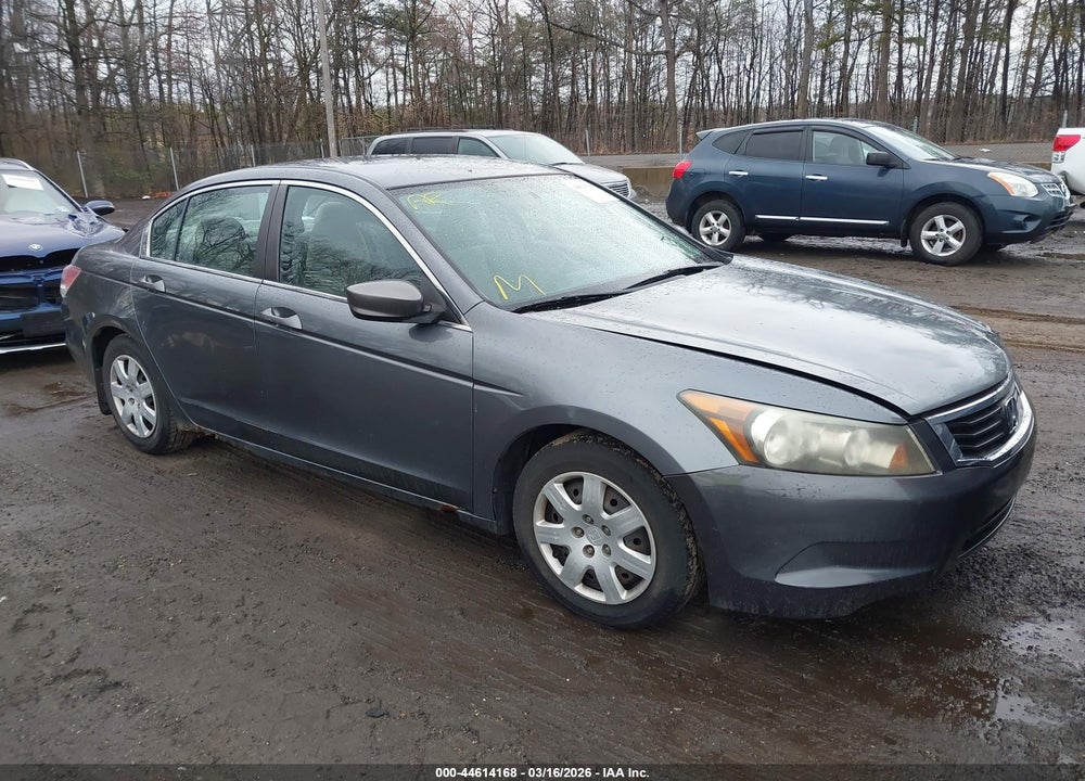 2010 HONDA ACCORD 2.4 LX VIN: 1HGCP2F38AA174675
