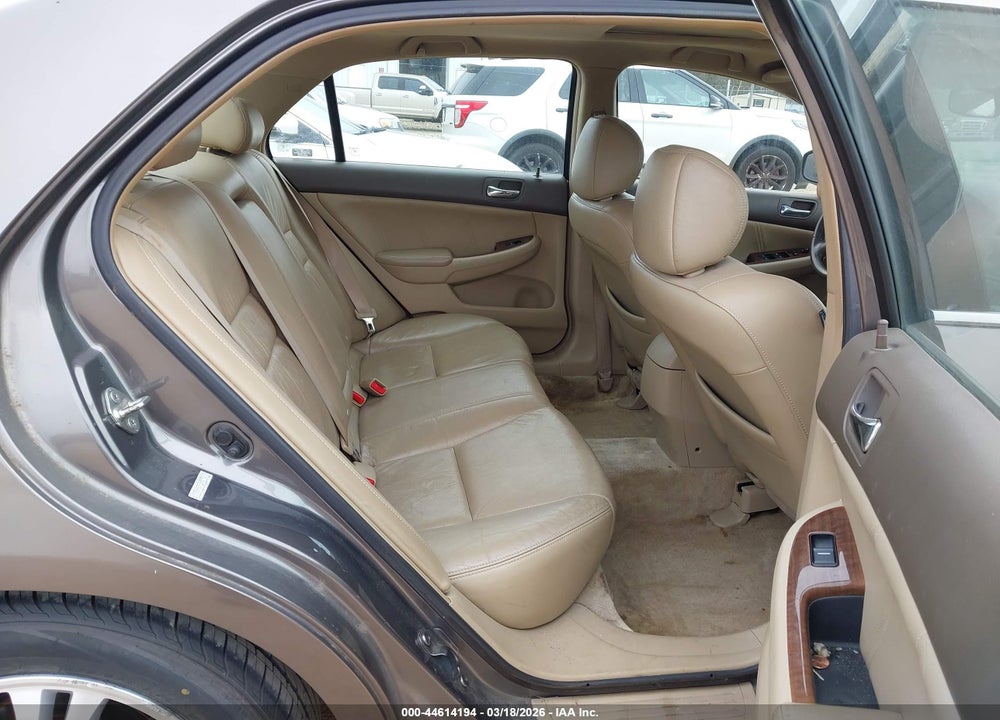 2007 HONDA ACCORD 2.4 EX VIN: 1HGCM56817A082712