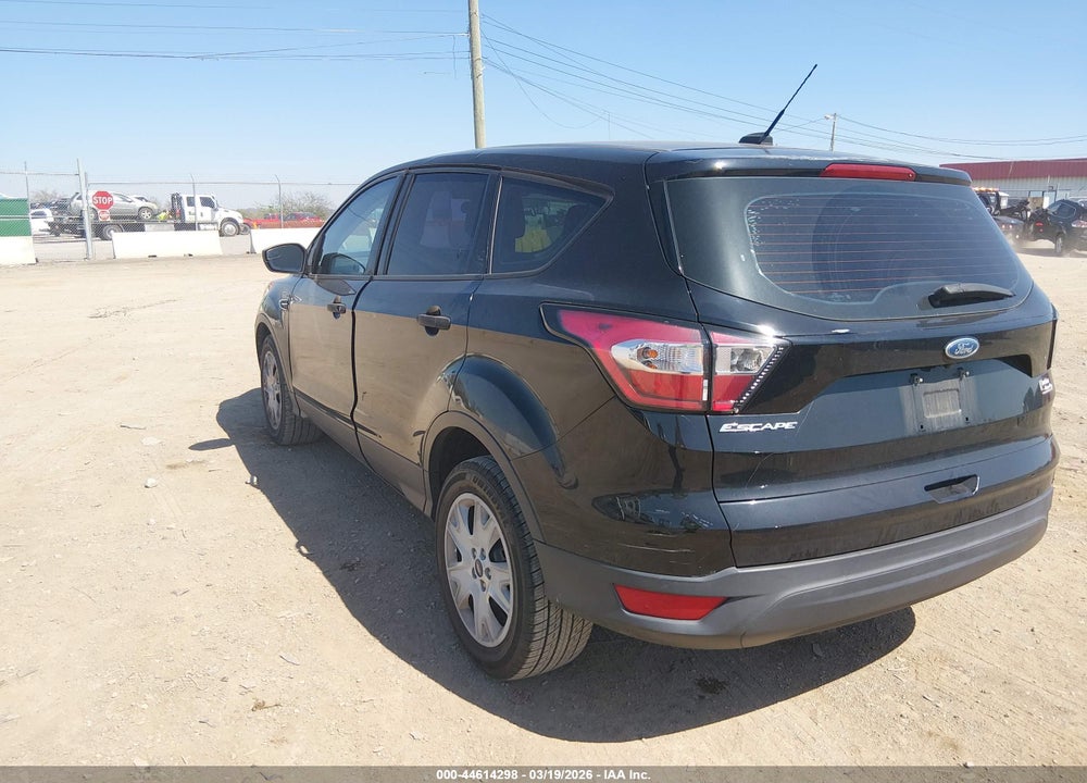 2017 FORD ESCAPE S VIN: 1FMCU0F75HUC76020