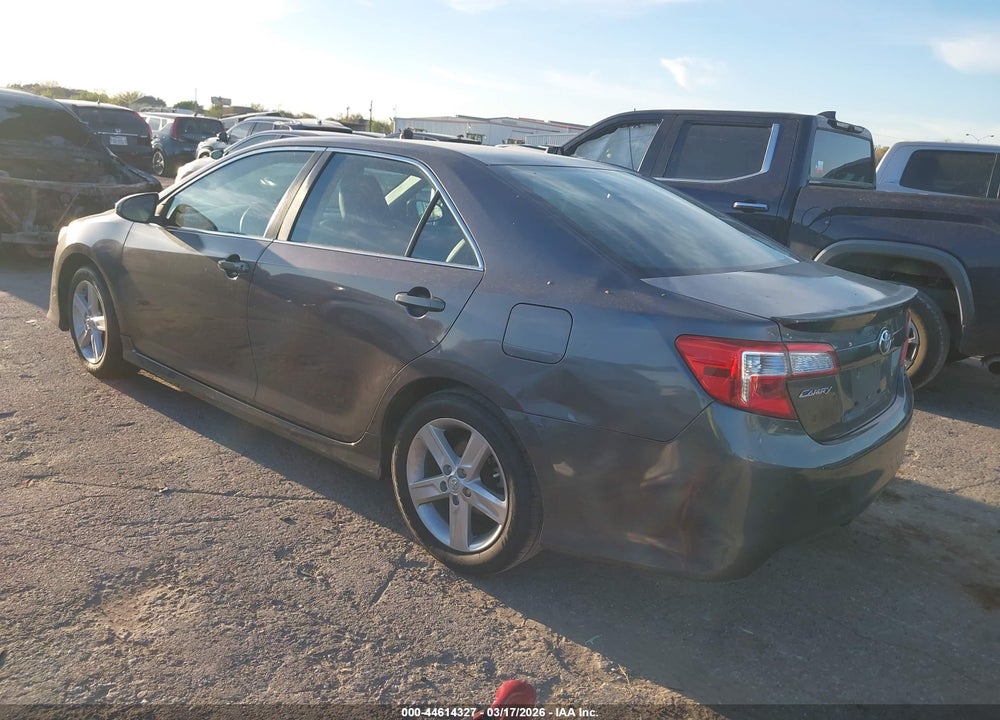 2014 TOYOTA CAMRY SE SPORT VIN: 4T1BF1FK8EU744091