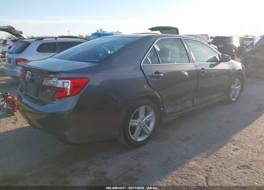 2014 TOYOTA CAMRY SE SPORT VIN: 4T1BF1FK8EU744091