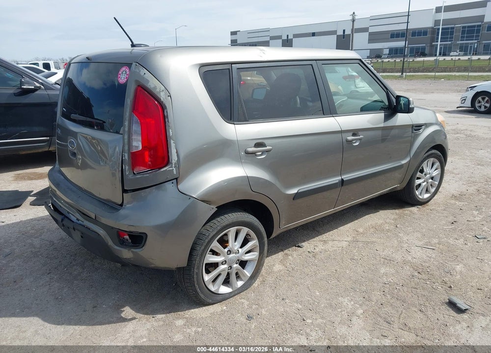 2012 KIA SOUL + VIN: KNDJT2A64C7427025