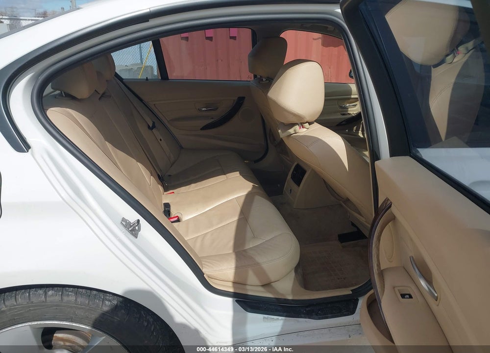 2013 BMW 320I XDRIVE VIN: WBA3C3C51DF979766