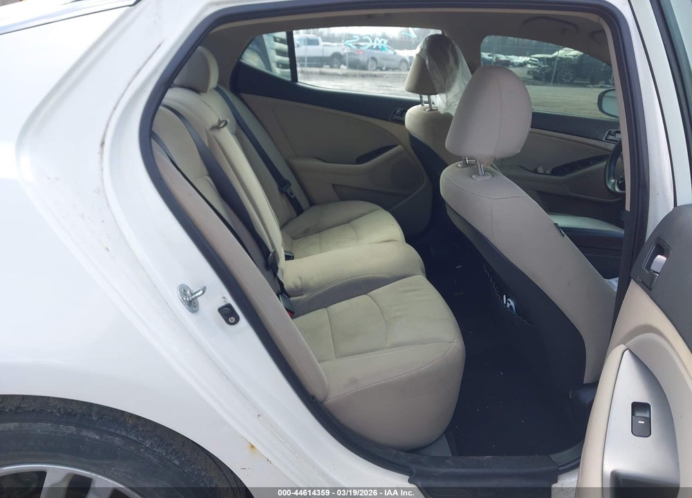 2012 KIA OPTIMA LX VIN: KNAGM4A75C5292948
