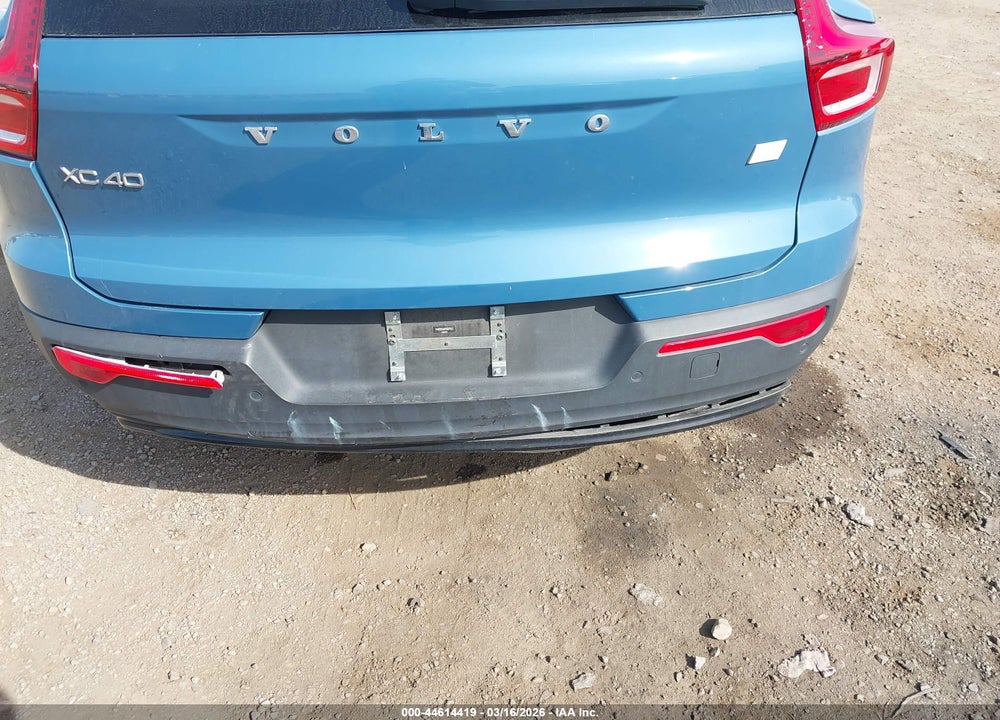 2023 VOLVO XC40 RECHARGE PURE ELECTRIC TWIN PLUS VIN: YV4ED3UW4P2077542