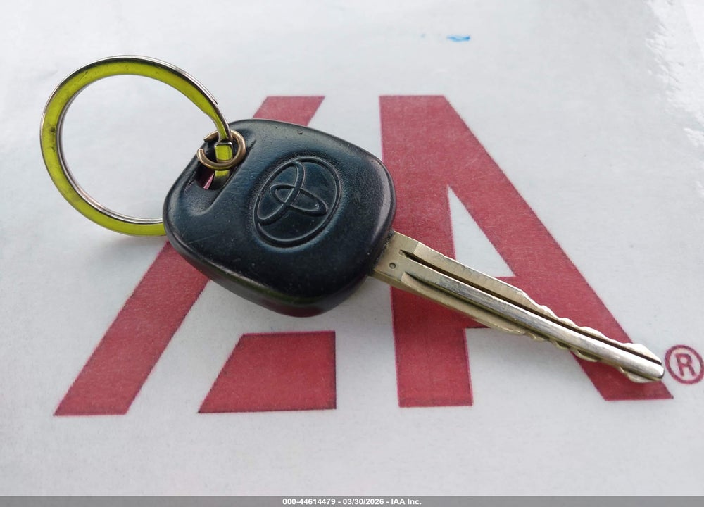 2008 TOYOTA COROLLA CE VIN: 2T1BR32E78C887400