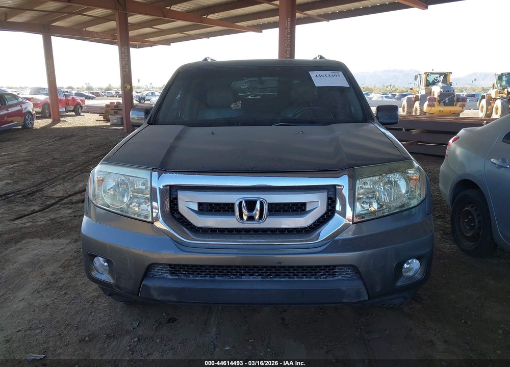 2011 HONDA PILOT EX-L VIN: 5FNYF3H57BB037070