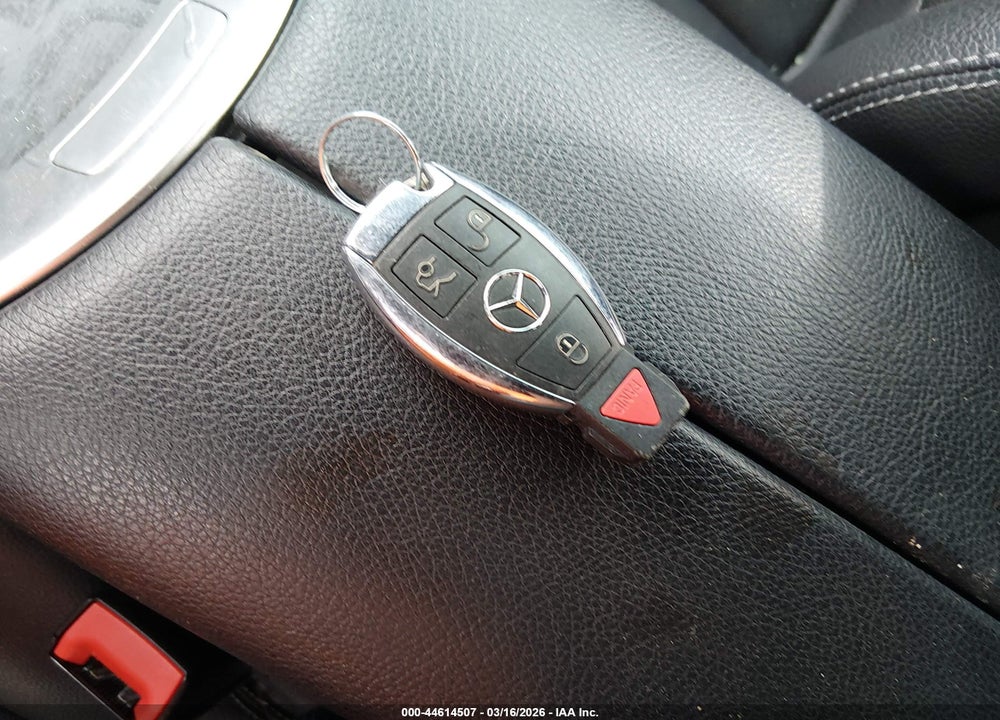 2019 MERCEDES-BENZ GLC 300 VIN: WDC0G4JB2KF590148