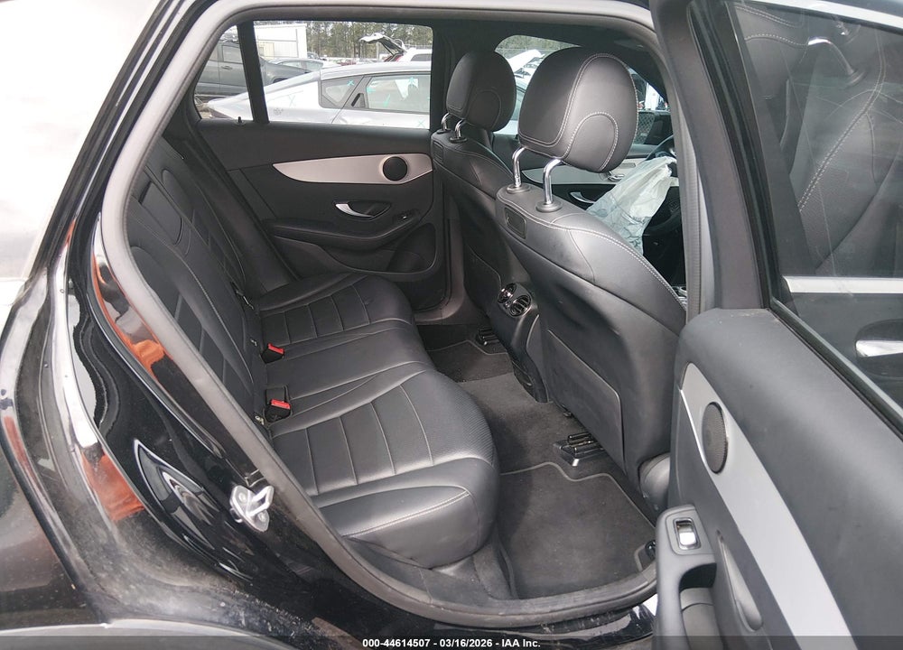 2019 MERCEDES-BENZ GLC 300 VIN: WDC0G4JB2KF590148