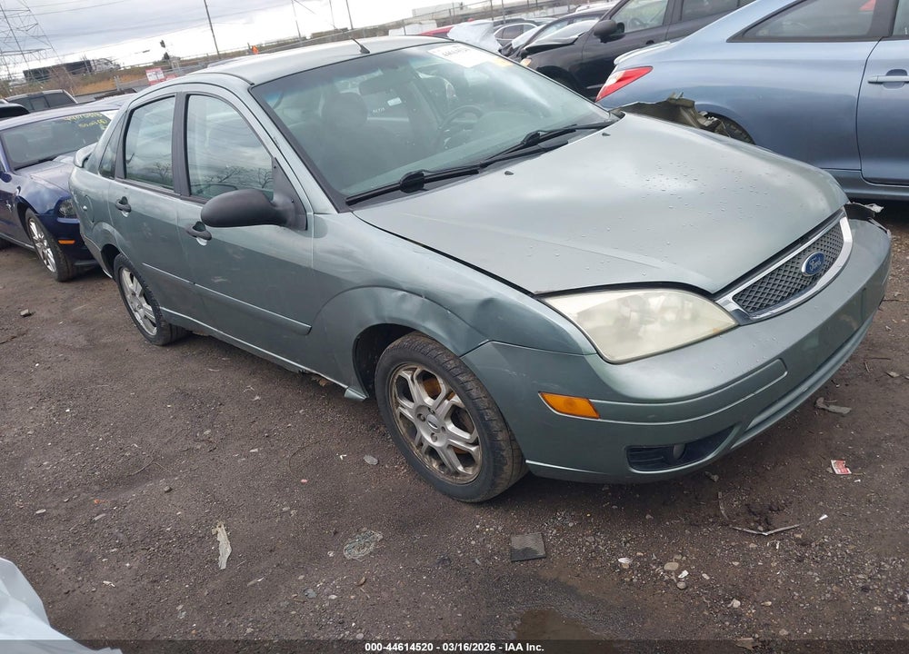 2005 FORD FOCUS ZX4 VIN: 1FAFP34N35W106756
