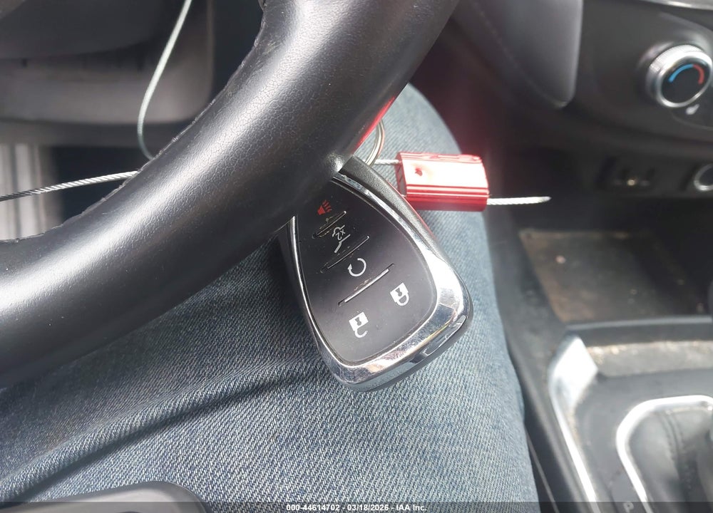 2019 CHEVROLET TRAVERSE 1LT VIN: 1GNERGKW5KJ258637