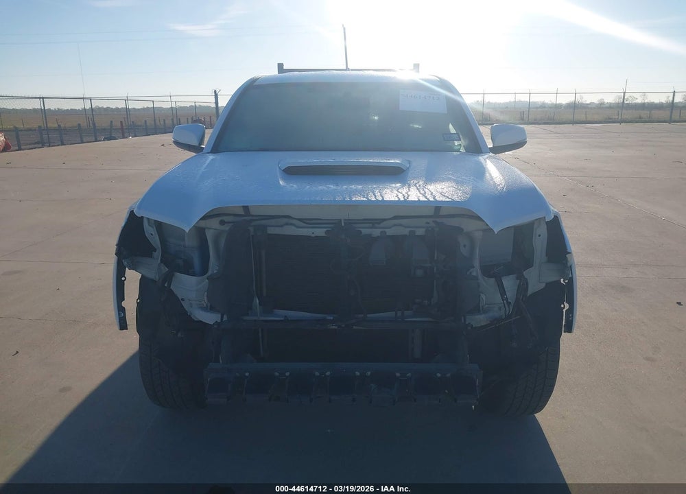 2016 TOYOTA TACOMA TRD SPORT VIN: 5TFRZ5CN2GX003310