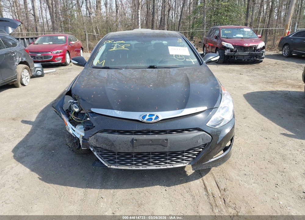 2012 HYUNDAI SONATA HYBRID VIN: KMHEC4A46CA024741
