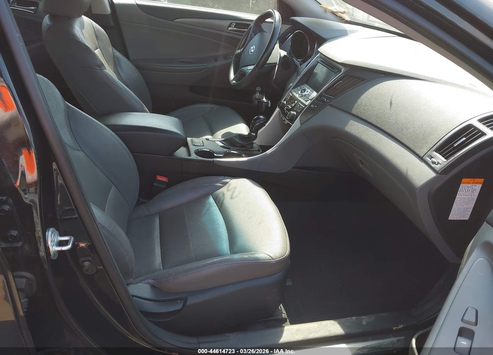 2012 HYUNDAI SONATA HYBRID VIN: KMHEC4A46CA024741
