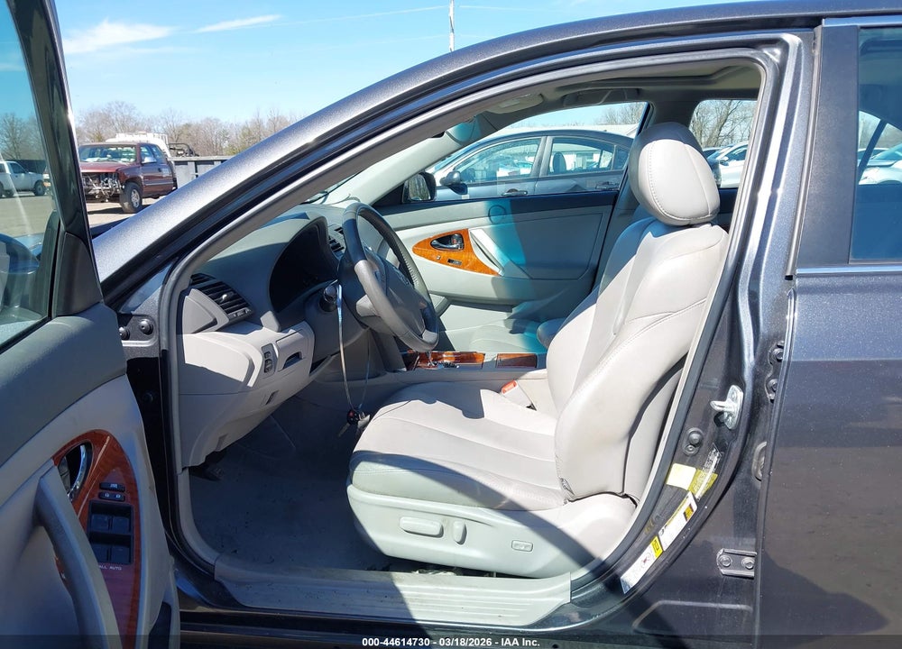 2011 TOYOTA CAMRY XLE VIN: 4T1BF3EKXBU226461
