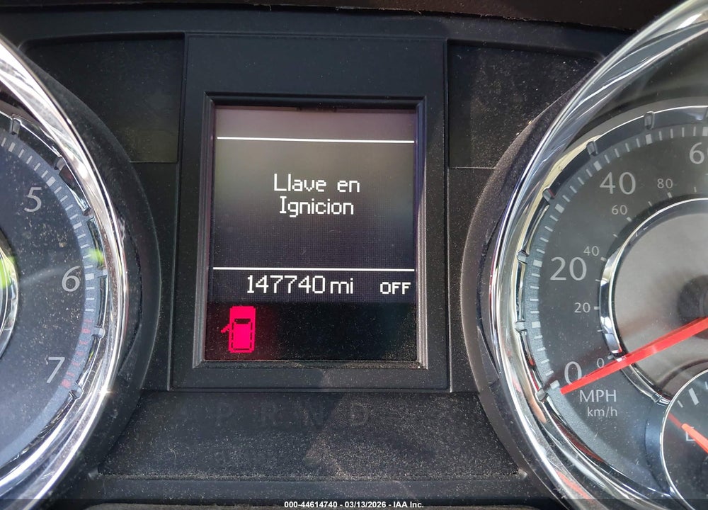 2014 CHRYSLER TOWN & COUNTRY TOURING VIN: 2C4RC1BG8ER437014