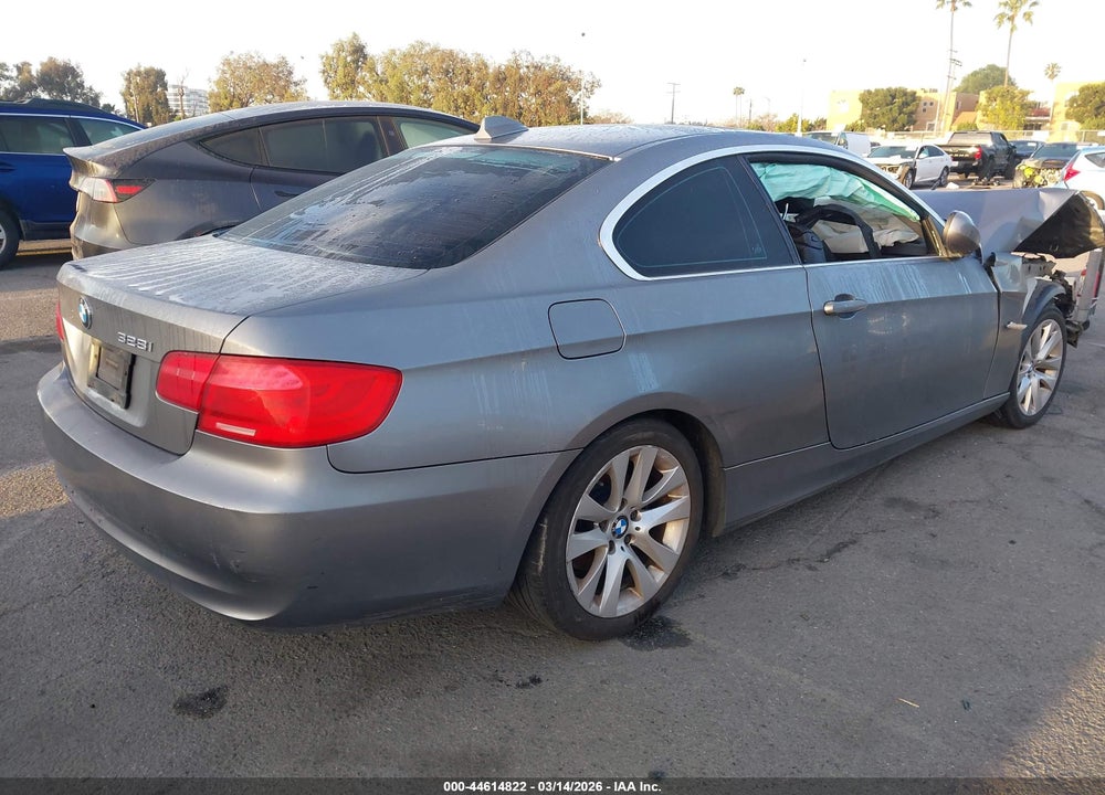 2011 BMW 328I VIN: WBAKE5C50BE429690
