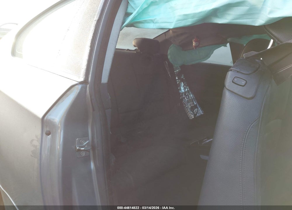 2011 BMW 328I VIN: WBAKE5C50BE429690