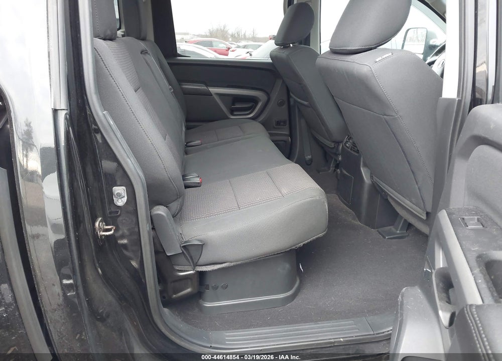 2015 NISSAN TITAN SV VIN: 1N6AA0EC8FN504843