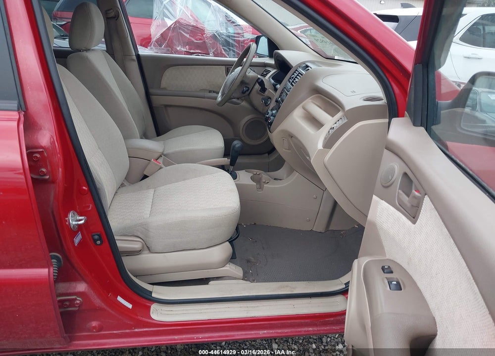 2008 KIA SPORTAGE LX VIN: KNDJF724287522319