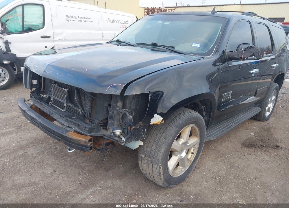 2013 CHEVROLET TAHOE LS VIN: 1GNSCAE00DR357752