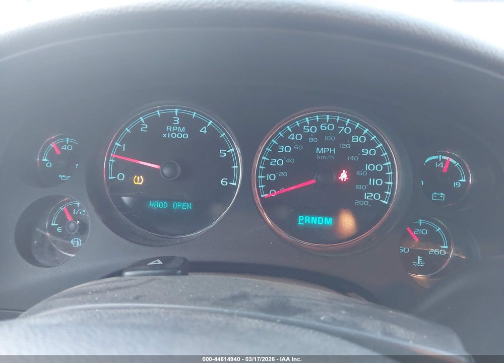 2013 CHEVROLET TAHOE LS VIN: 1GNSCAE00DR357752