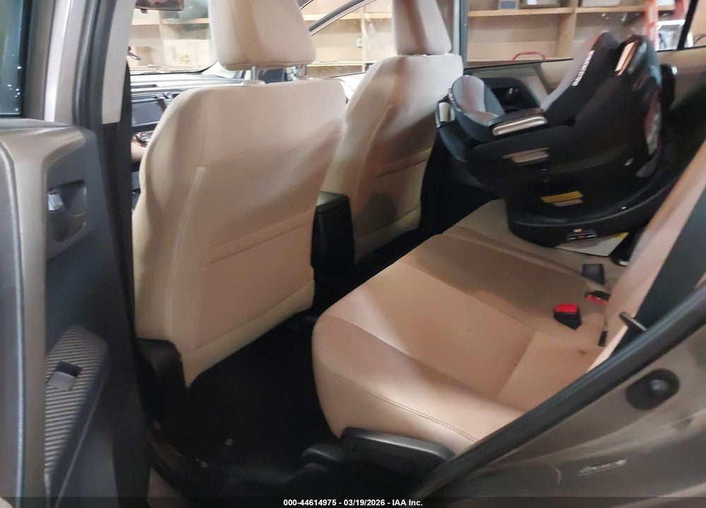 2013 TOYOTA RAV4 XLE VIN: 2T3RFREV7DW092529