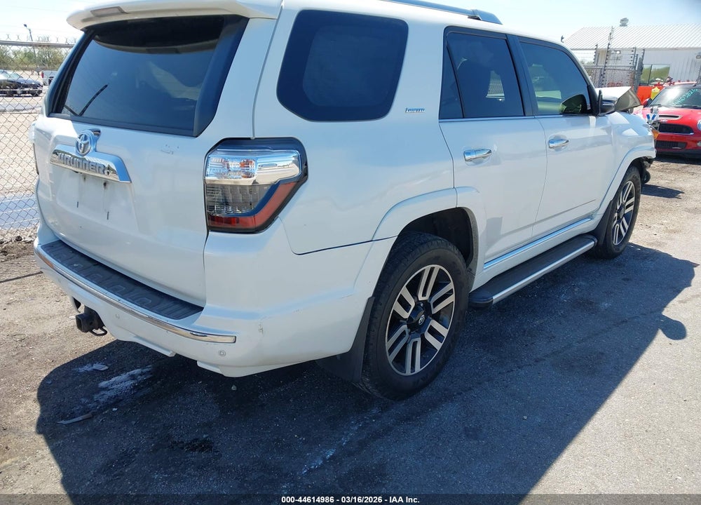 2014 TOYOTA 4RUNNER SR5 V6 VIN: JTEBU5JR2E5150656
