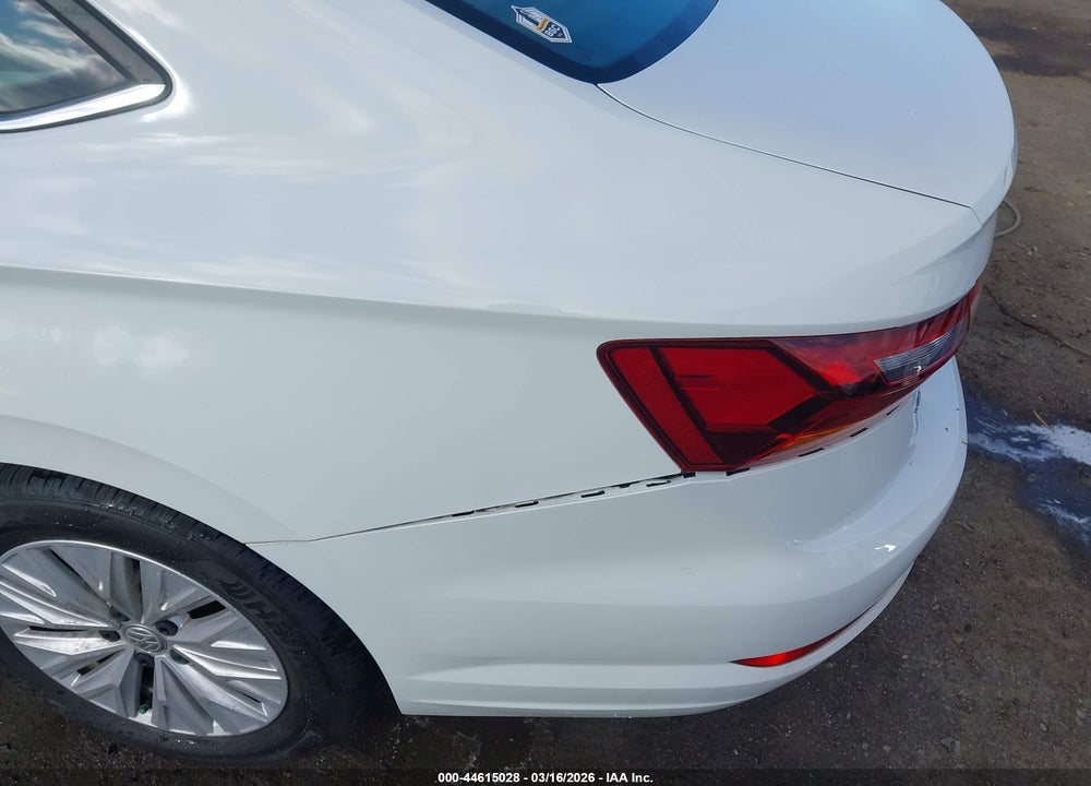 2019 VOLKSWAGEN JETTA 1.4T R-LINE/1.4T S/1.4T SE VIN: 3VWC57BU6KM059865