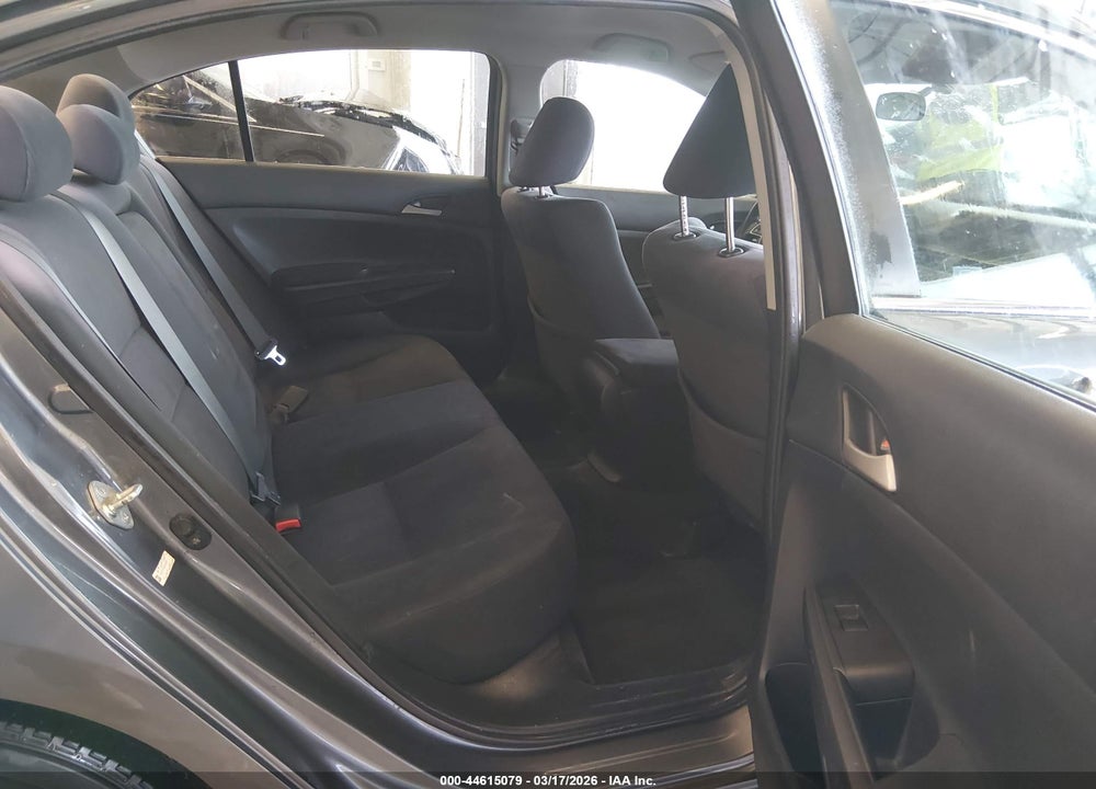 2012 HONDA ACCORD 2.4 LX VIN: 1HGCP2F30CA206957