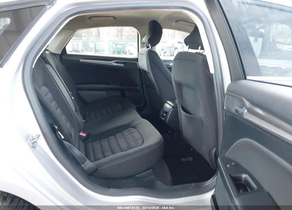 2017 FORD FUSION HYBRID SE VIN: 3FA6P0LU3HR381185