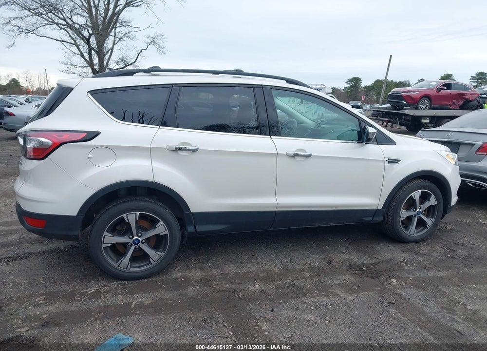 2018 FORD ESCAPE SEL VIN: 1FMCU9HD6JUA82013