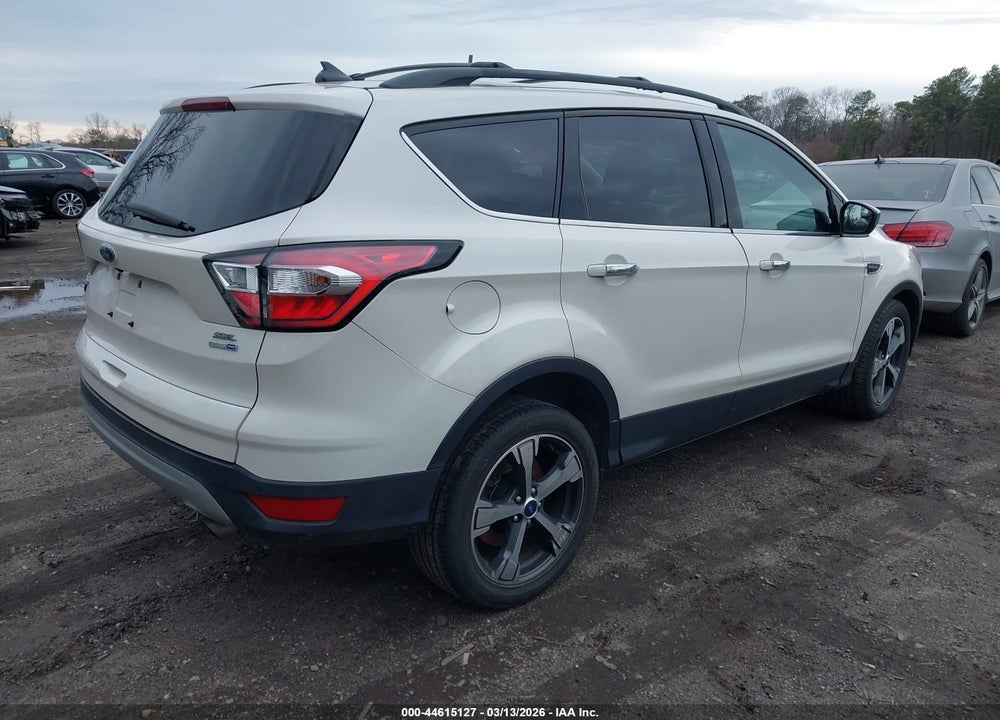 2018 FORD ESCAPE SEL VIN: 1FMCU9HD6JUA82013