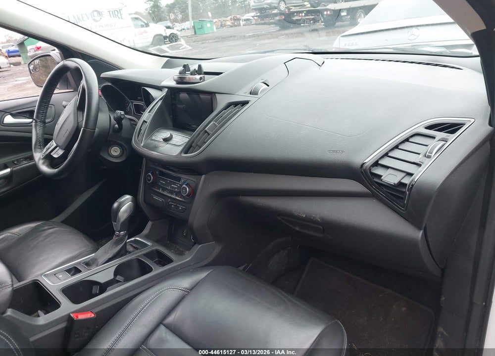 2018 FORD ESCAPE SEL VIN: 1FMCU9HD6JUA82013