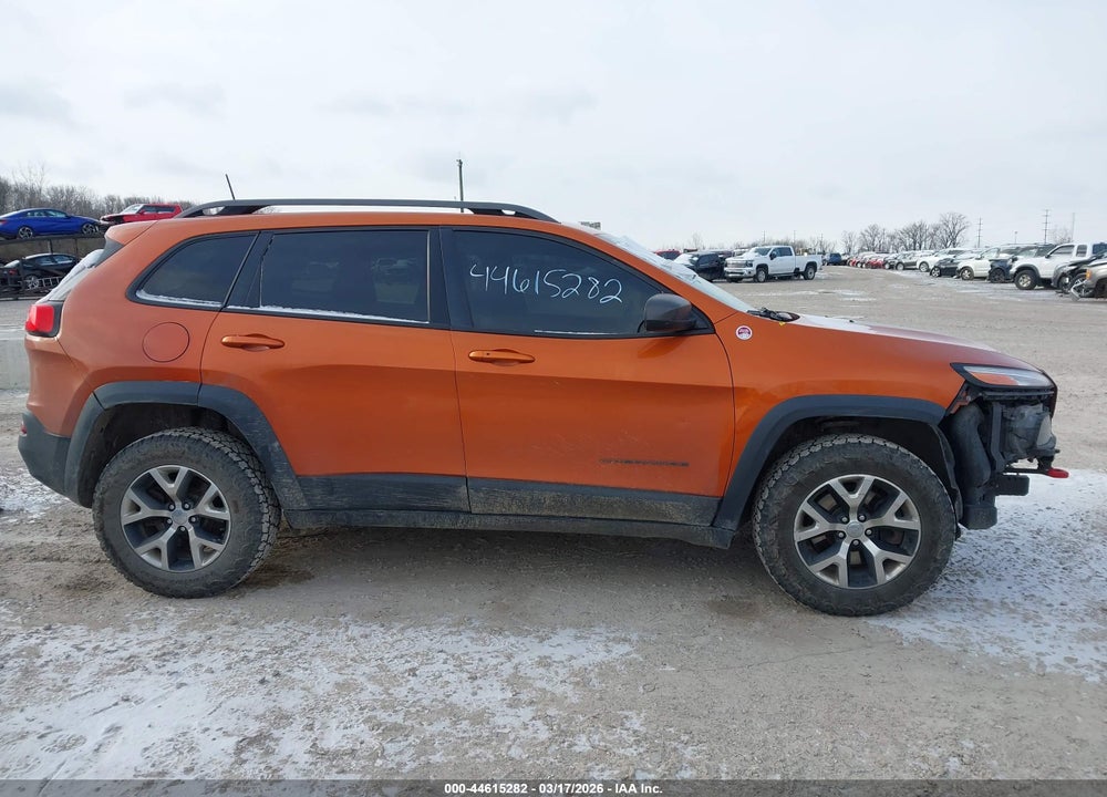 2016 JEEP CHEROKEE TRAILHAWK VIN: 1C4PJMBS6GW102332