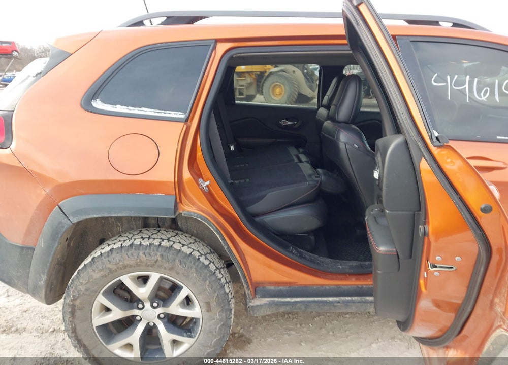 2016 JEEP CHEROKEE TRAILHAWK VIN: 1C4PJMBS6GW102332