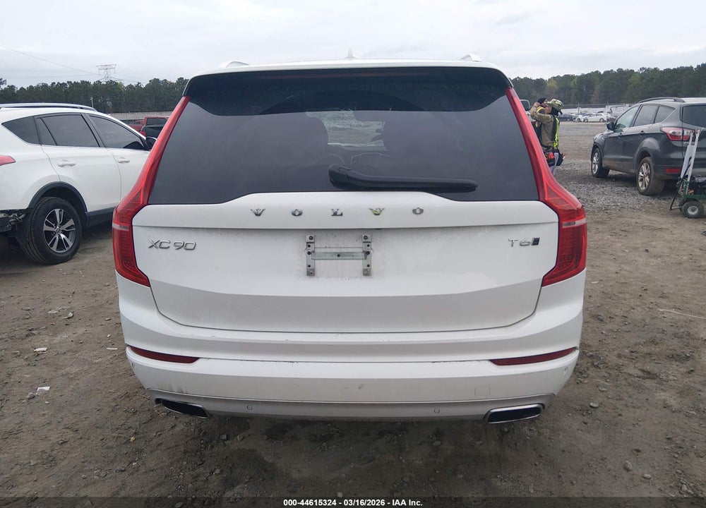 2020 VOLVO XC90 T6 MOMENTUM 6 PASSENGER VIN: YV4A221K7L1561706