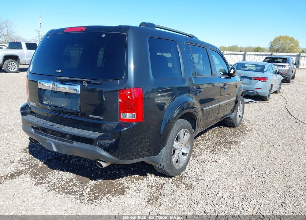 2015 HONDA PILOT TOURING VIN: 5FNYF3H92FB017866
