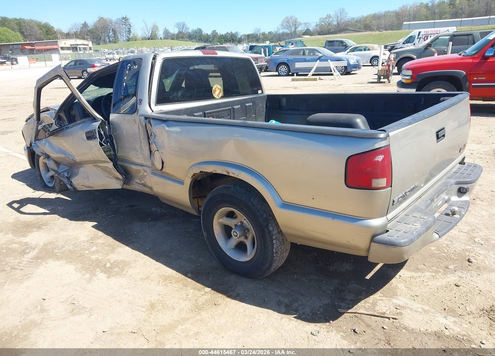 2002 GMC SONOMA SLS VIN: 1GTCS19W828101070