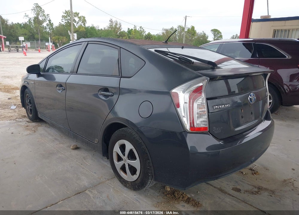 2013 TOYOTA PRIUS TWO VIN: JTDKN3DU3D1704735