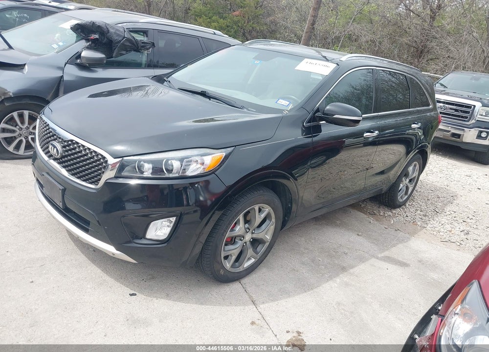 2016 KIA SORENTO 3.3L SX VIN: 5XYPK4A50GG090572