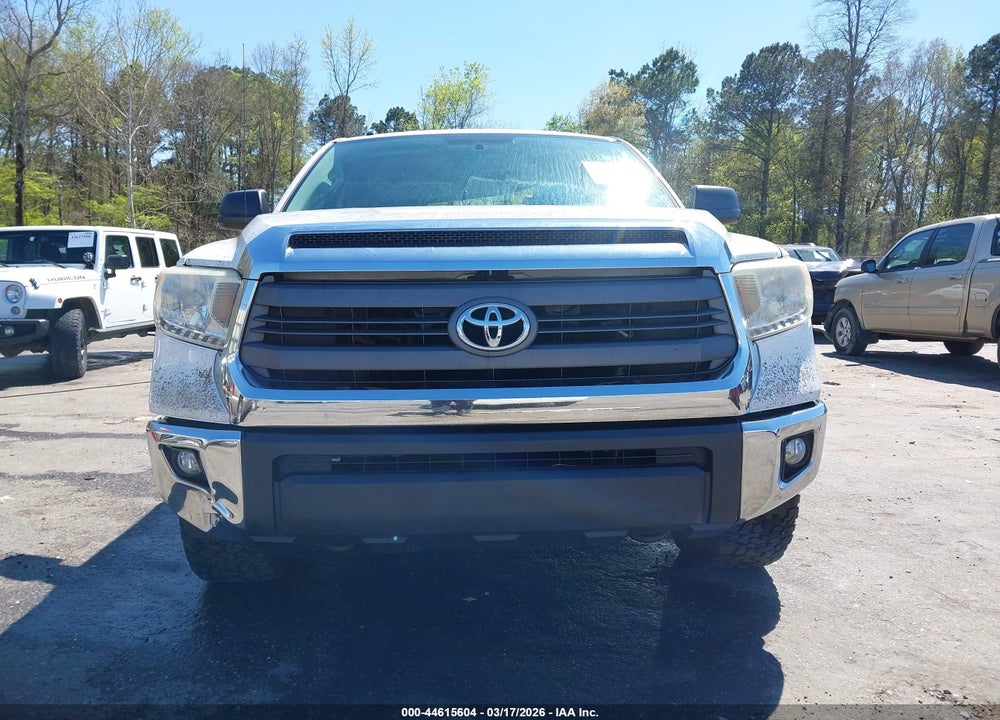 2014 TOYOTA TUNDRA SR5 5.7L V8 VIN: 5TFUW5F14EX383971